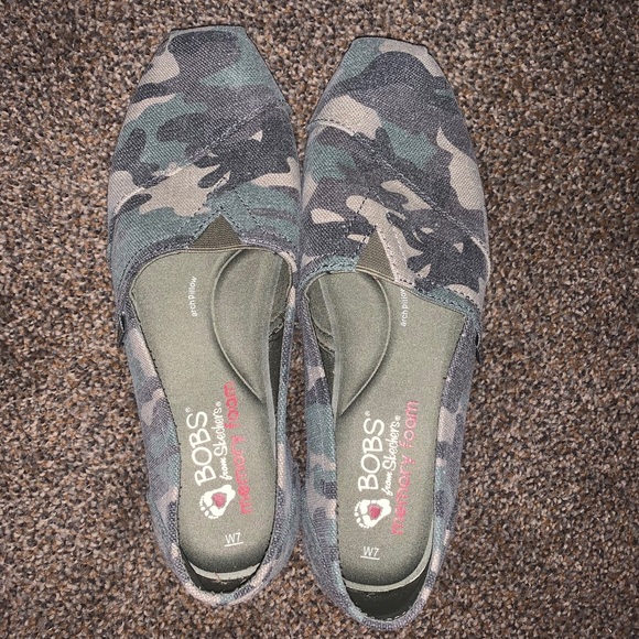 camo bobs women's